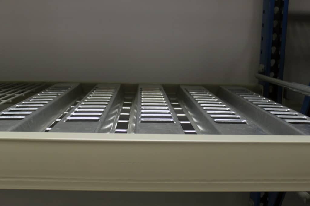 Heavy duty decking with a smooth surface