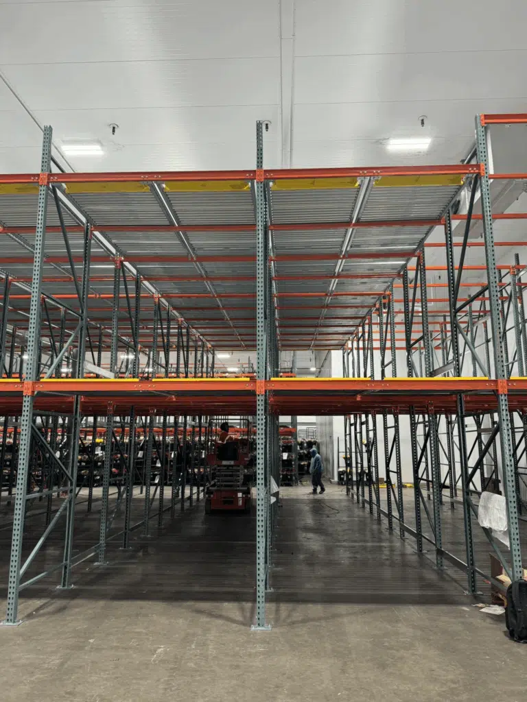 Pallet flow racking for flower storage