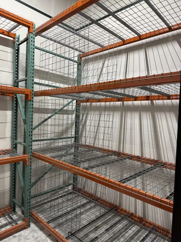 Selective Rack with Wire Mesh Dividers