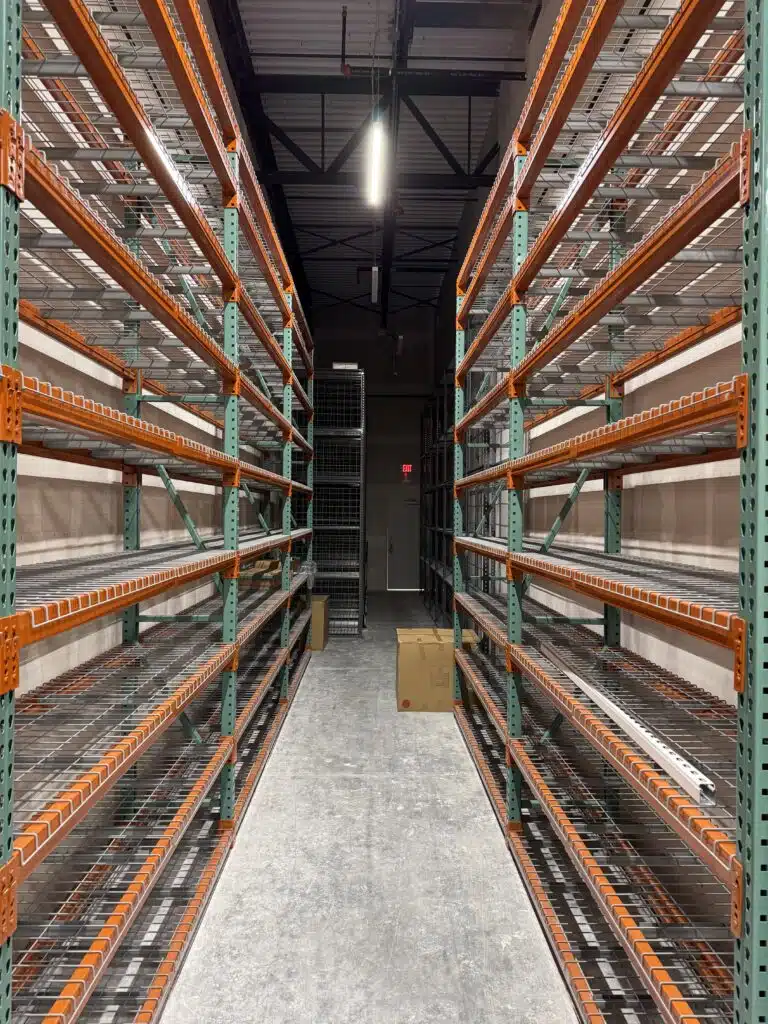 Backroom selective racking system