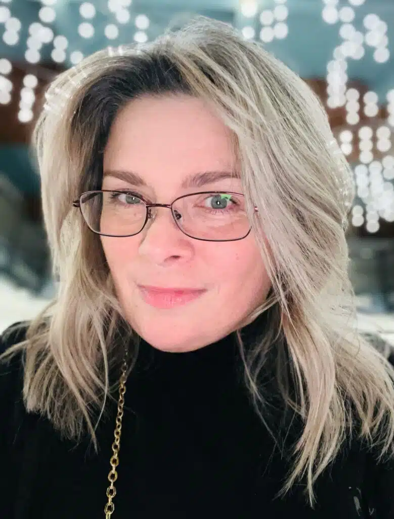 Stacey Stowell Profile Image